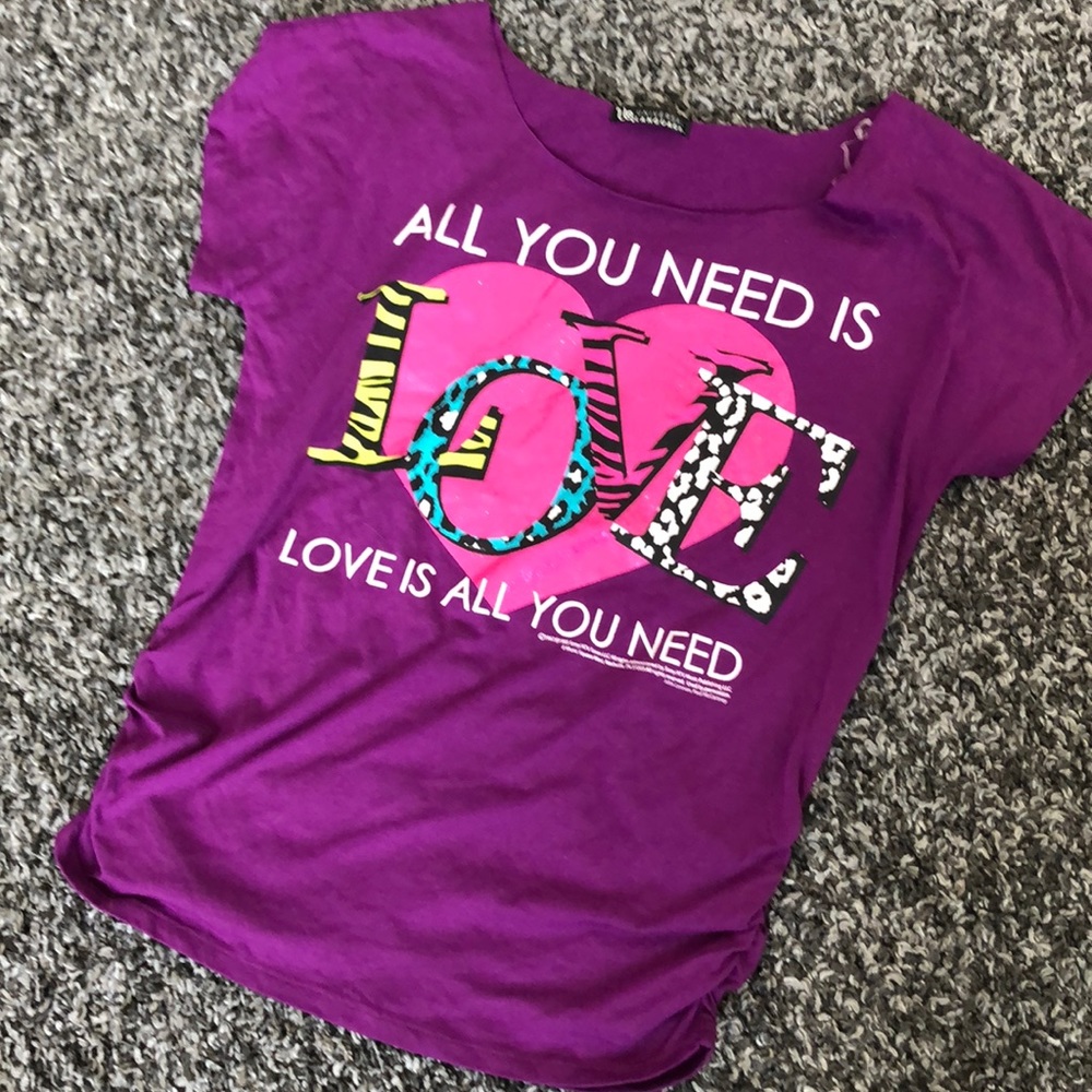 “All you need is love” t-shirt. Like new!